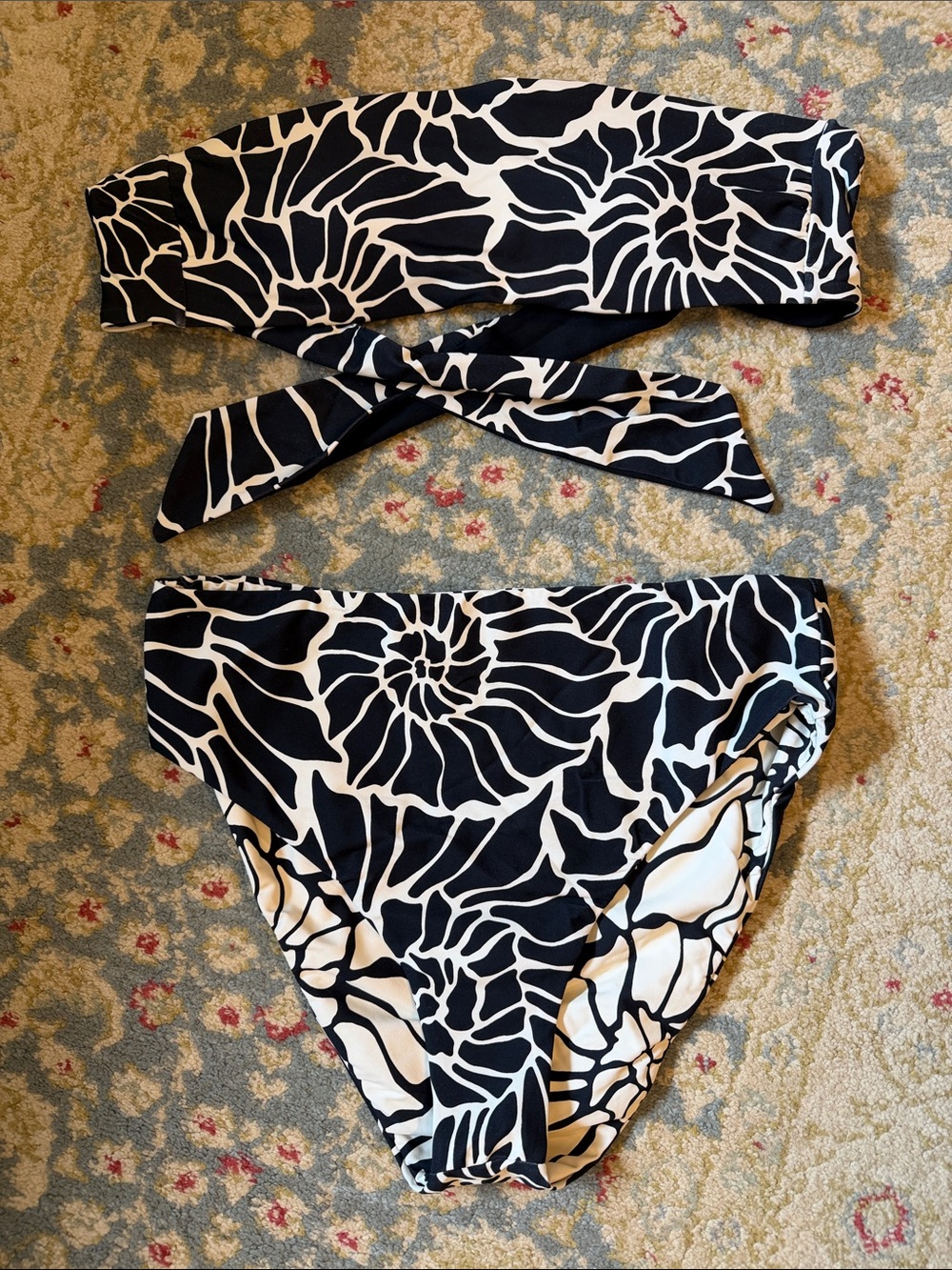 Black & White Floral Print Bikini Set